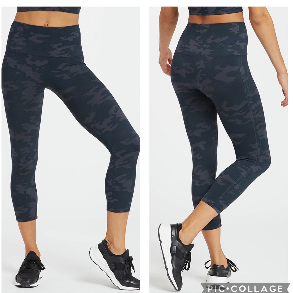 Spanx Slimming Tummy Control Crop Legging Black Camo Look At Me Now Seamless S